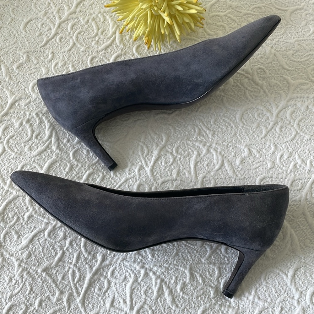 GREY SUEDE PUMPS MADE IN ITALY SIZE 7 EXCELLENT CONDITION! - Picture 3 of 7